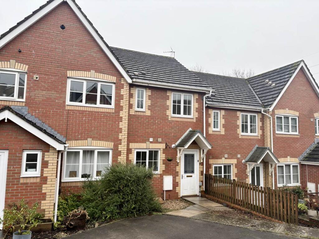 Main image of property: Llwyn Coch, Broadlands , Bridgend 