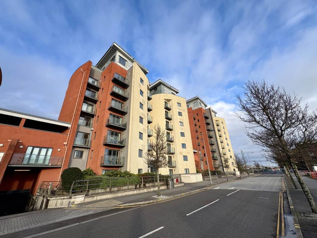 Main image of property: South Quay, Kings Road , Swansea