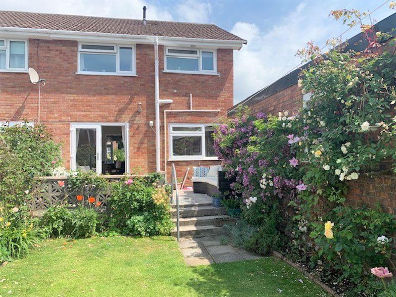 3 bedroom semidetached house for sale in Bryn Rhedyn Pencoed Bridgend