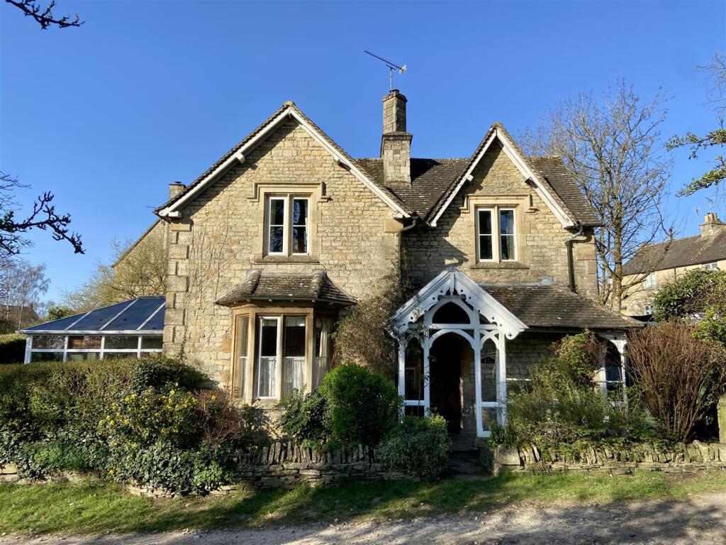 Main image of property: Lower Park Street, Stow-on-the-Wold