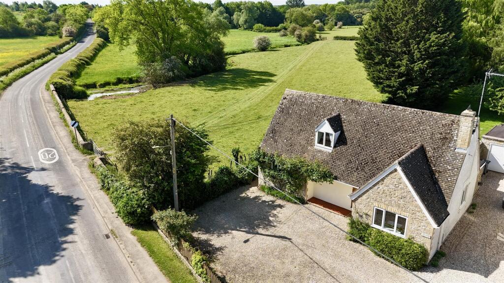 Main image of property: Station Road, Kingham