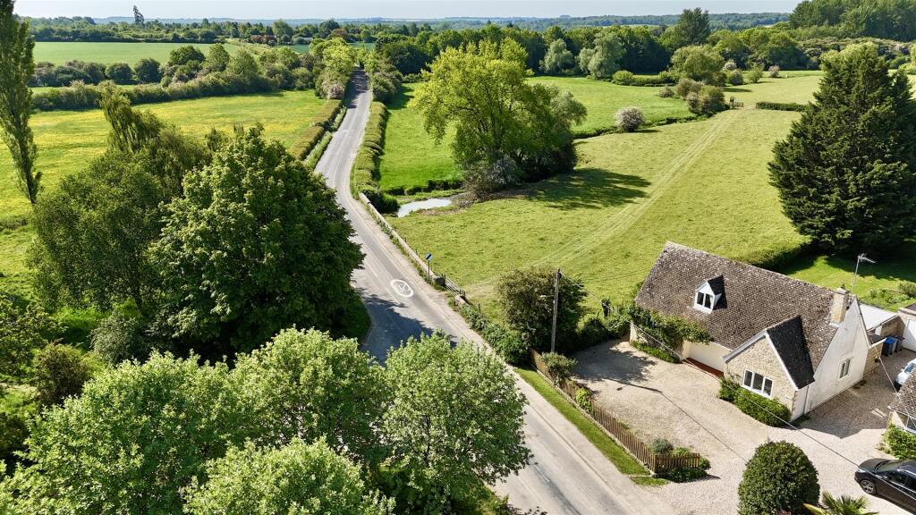 Main image of property: Station Road, Kingham