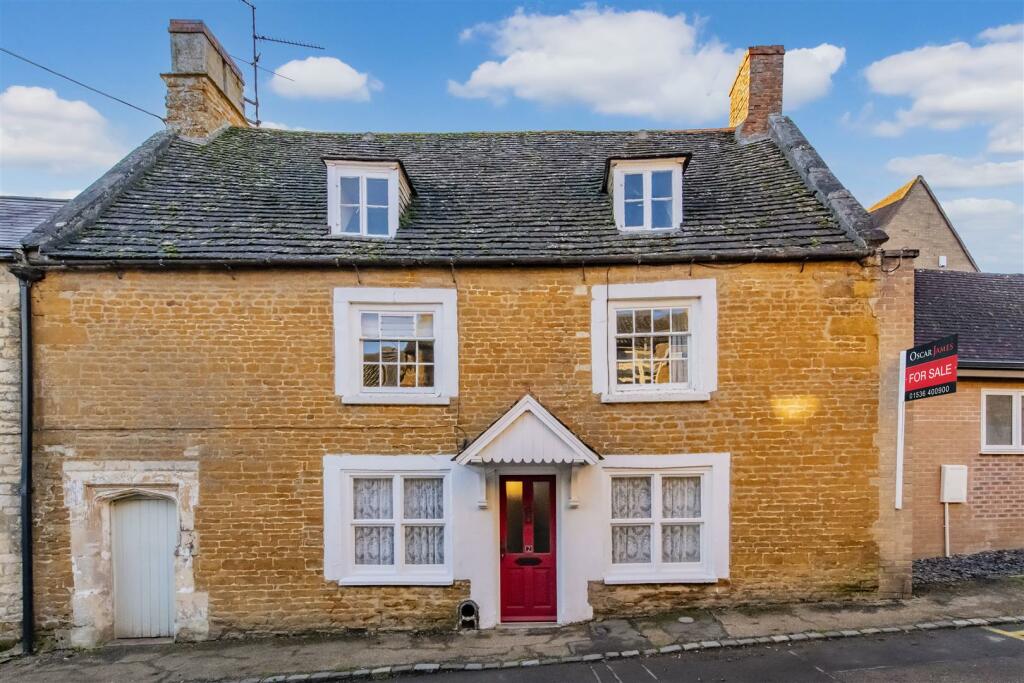 5 bedroom house for sale in Church Street, Cottingham, Market