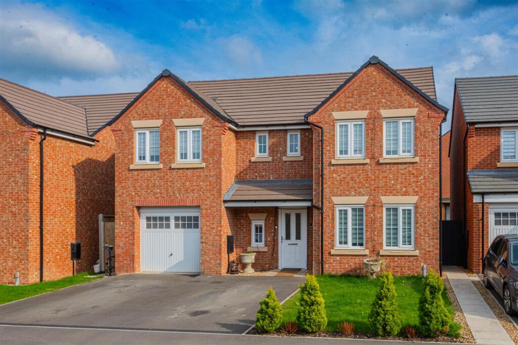 Main image of property: Simpson Close, Weldon