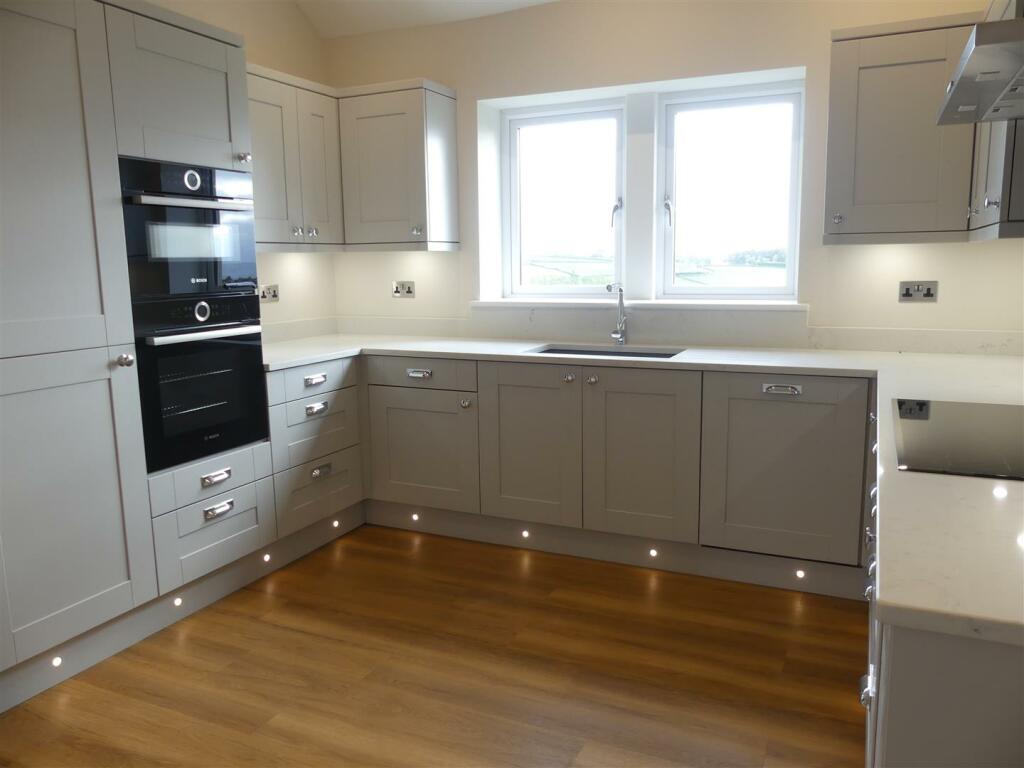 Additional property image - Coates Lane, Silsden