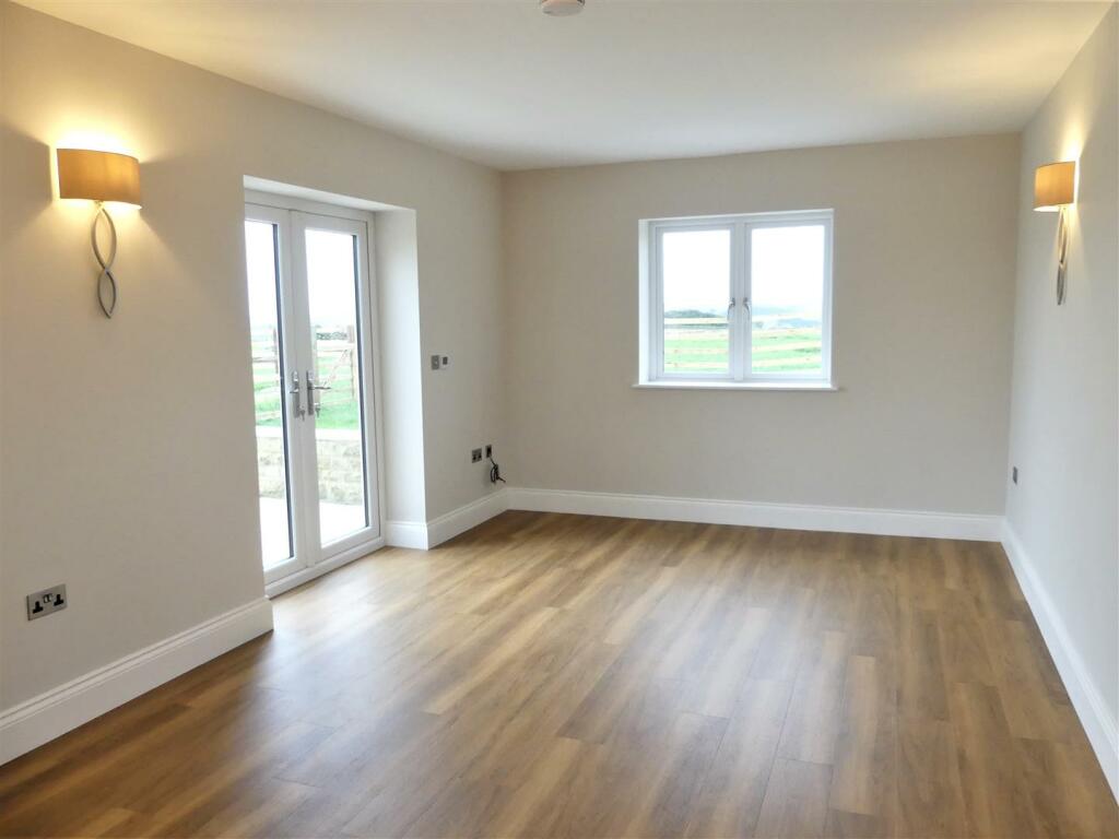 Additional property image - Coates Lane, Silsden