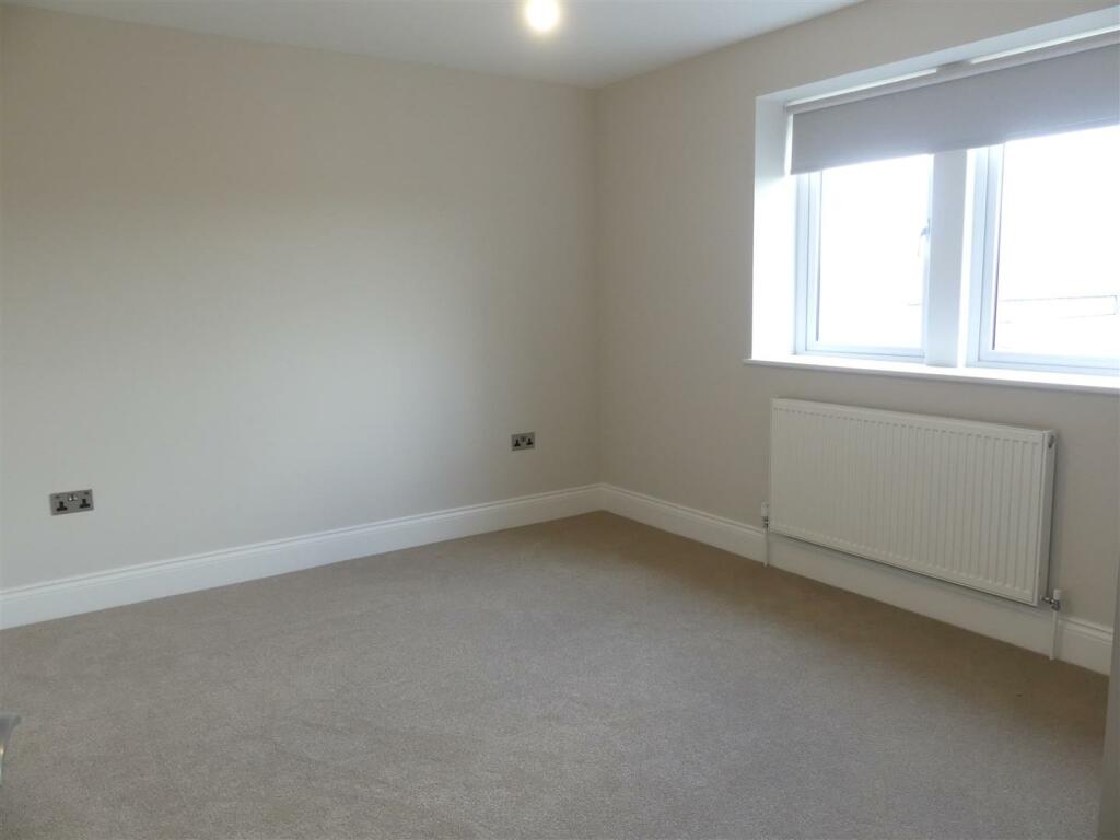Additional property image - Coates Lane, Silsden