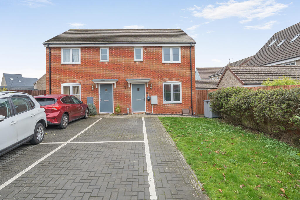 Main image of property: Newmans View, Purton, SN5 4GN