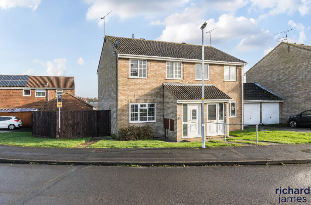 Main image of property: Silchester Way, Westlea, Swindon, SN5
