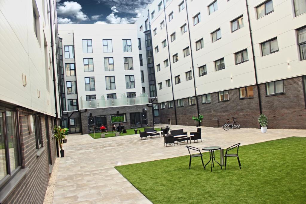 House for rent in Dumfries Street, Luton LU1