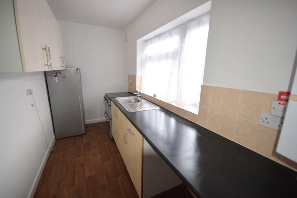 Main image of property: Broadlands Road, Southampton, Hampshire, SO17