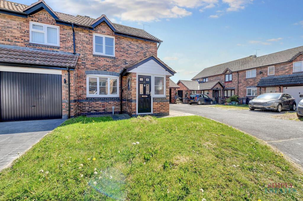 Main image of property: Trem Y Bont, Kinmel Bay, LL18