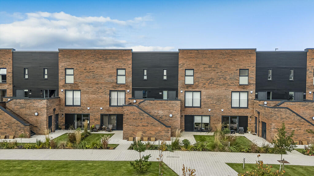 Main image of property: Festival Court, Pacific Quay