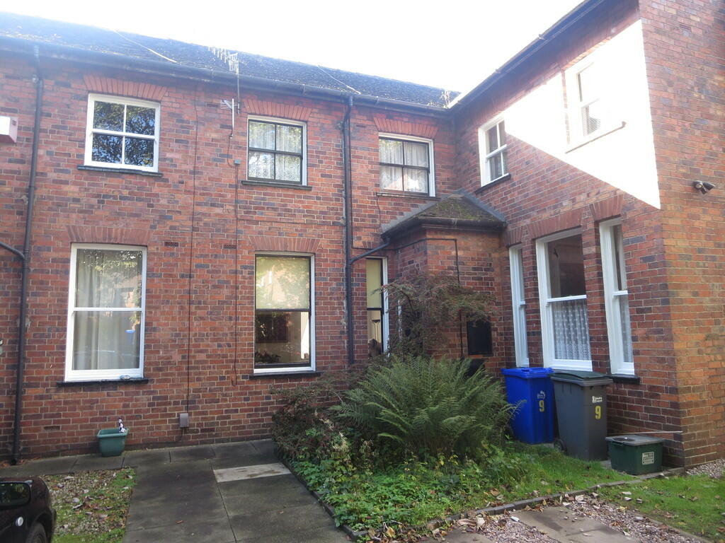 2 bedroom terraced house for sale in St Christopher Avenue, Penkhull, Stoke-on-Trent, ST4 5NA, ST4
