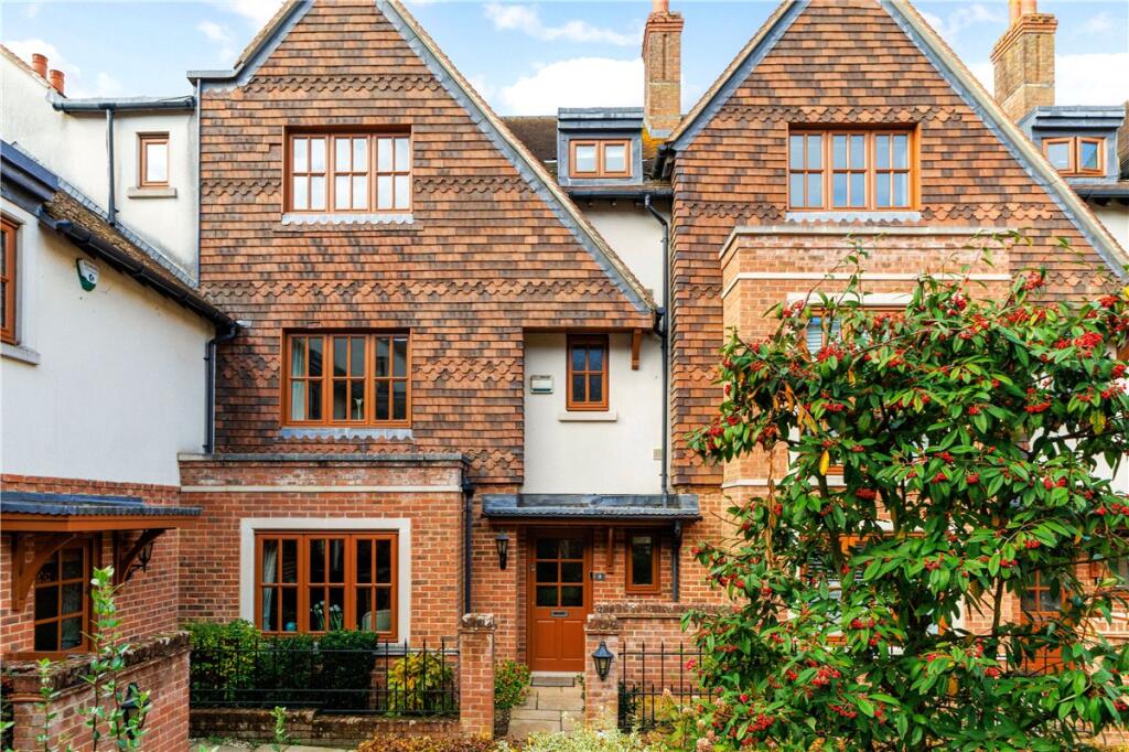 Main image of property: Cromwell Court, Marlborough, Wiltshire, SN8