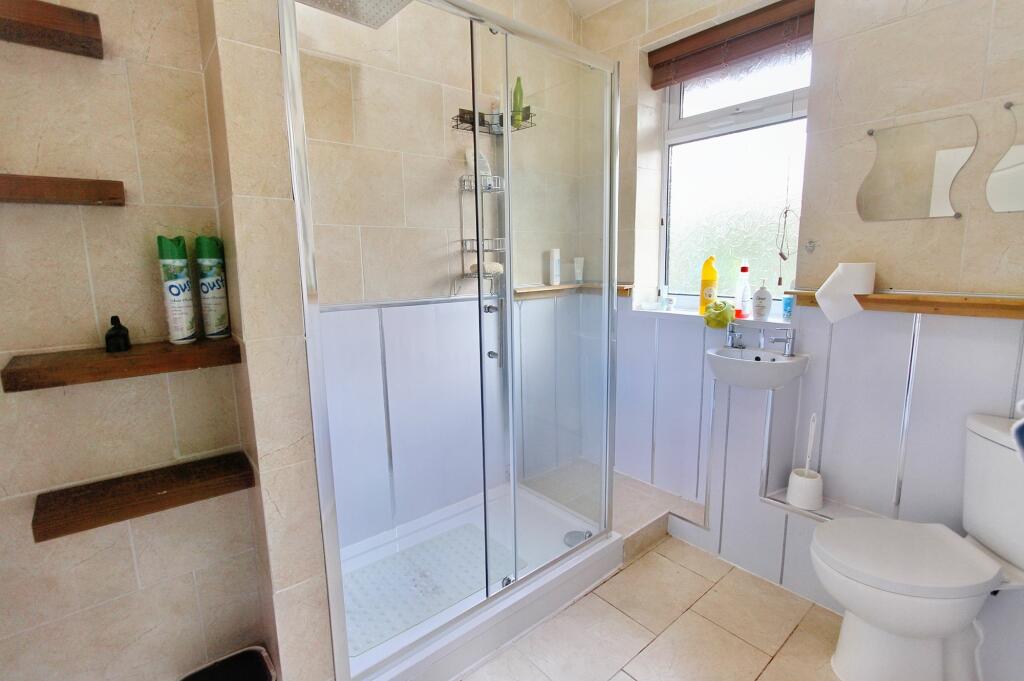 4 bedroom terraced house for sale in Bury Old Road, Prestwich, M25