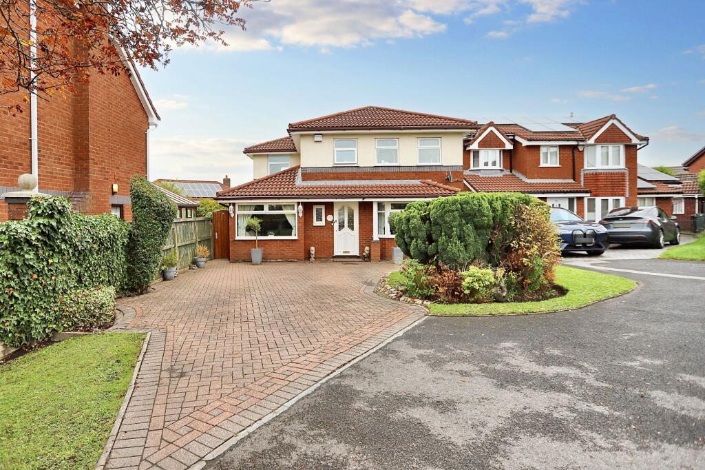 Main image of property: Chapeltown Road, Radcliffe, M26