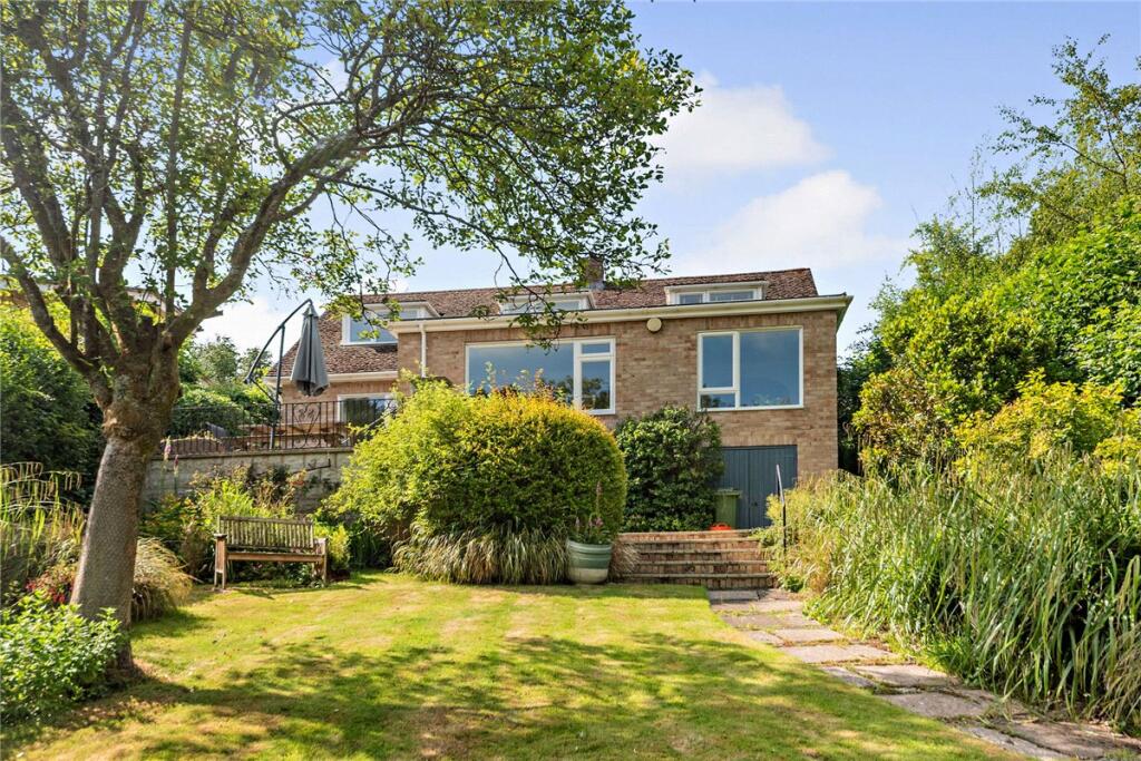 Main image of property: Bucklebury Alley, Cold Ash, Thatcham, Berkshire, RG18