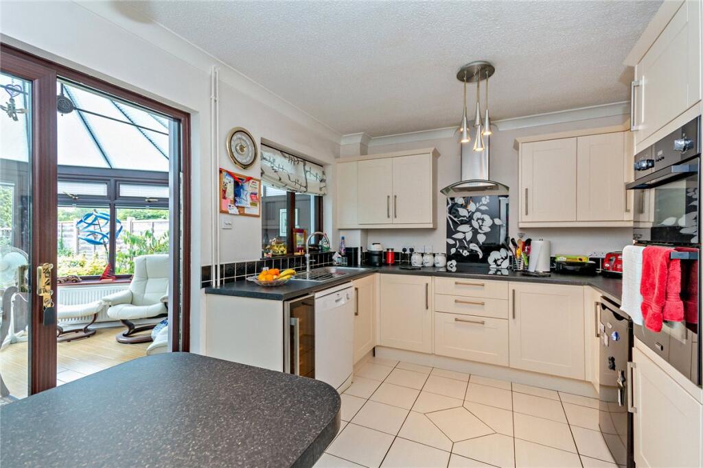 Main image of property: Billington Way, Thatcham, Berkshire, RG18