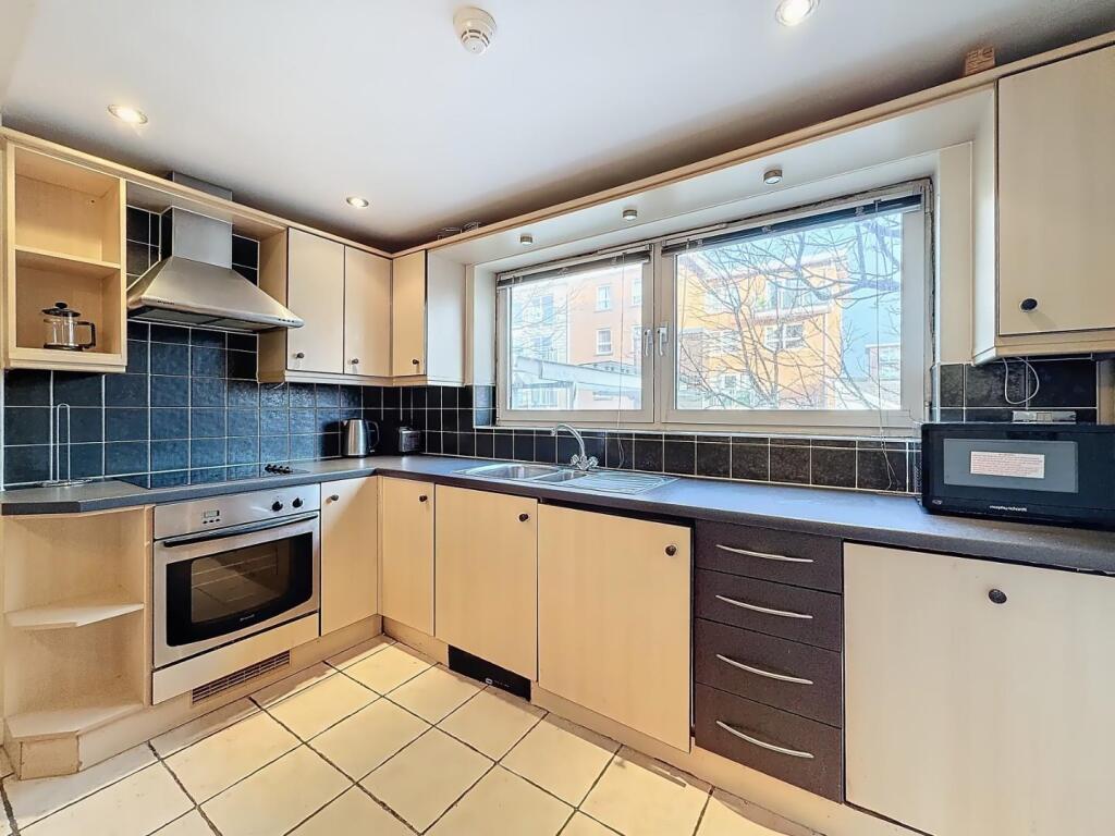 Additional property image - Barcelona House, Judkin Court, Cardiff Bay