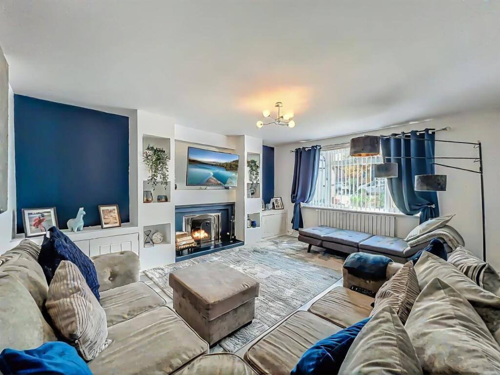 Additional property image - Tynewydd Drive, Castleton, Cardiff