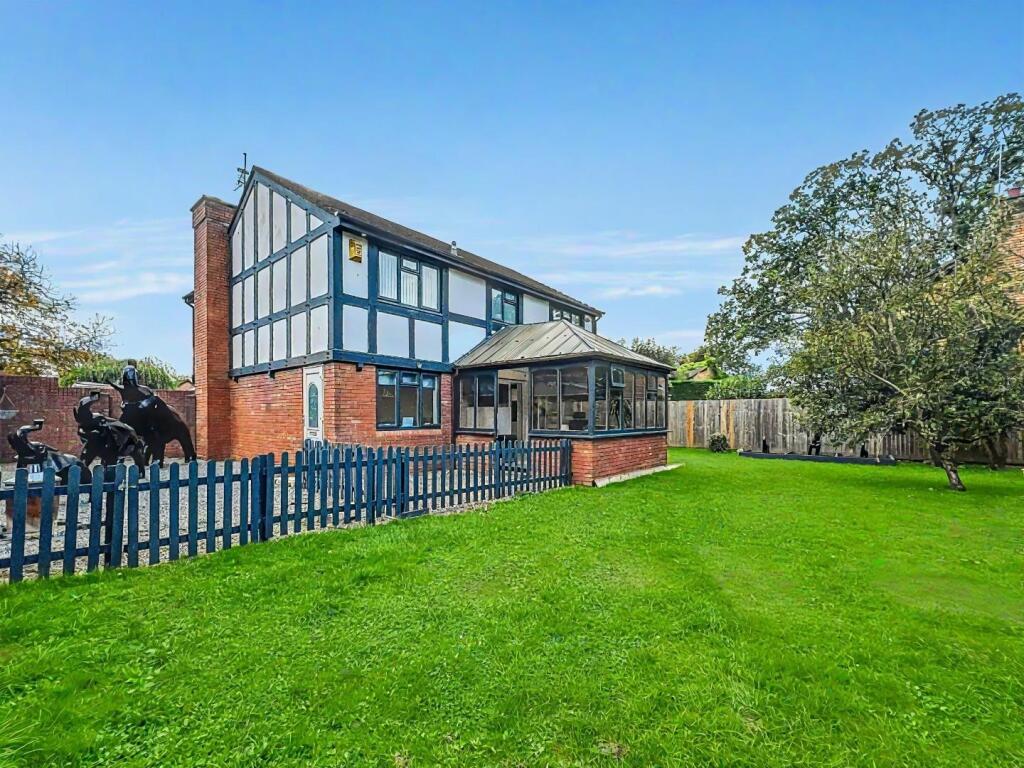 Additional property image - Tynewydd Drive, Castleton, Cardiff