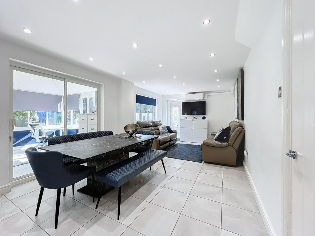 Additional property image - Tynewydd Drive, Castleton, Cardiff