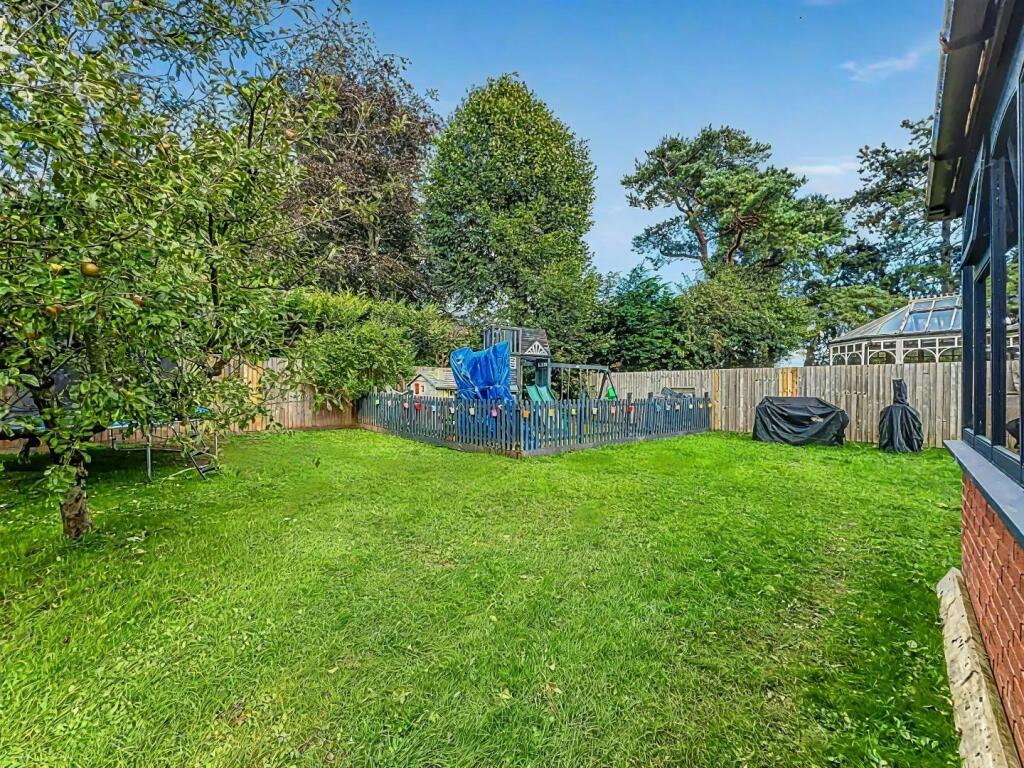 Additional property image - Tynewydd Drive, Castleton, Cardiff