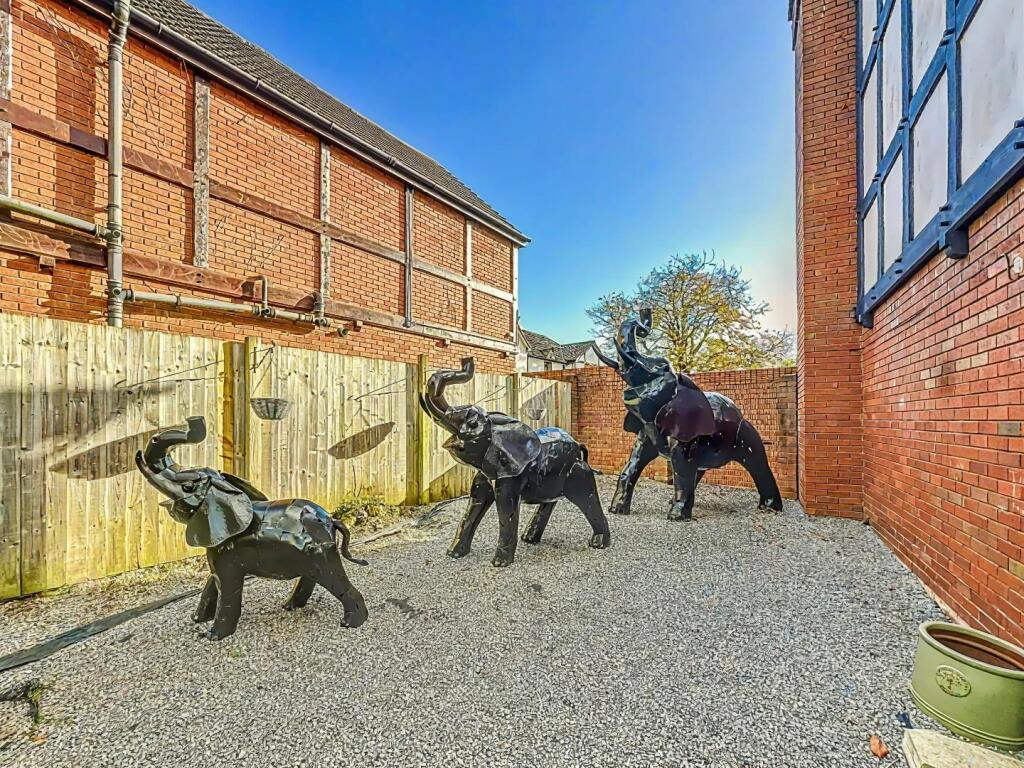 Additional property image - Tynewydd Drive, Castleton, Cardiff