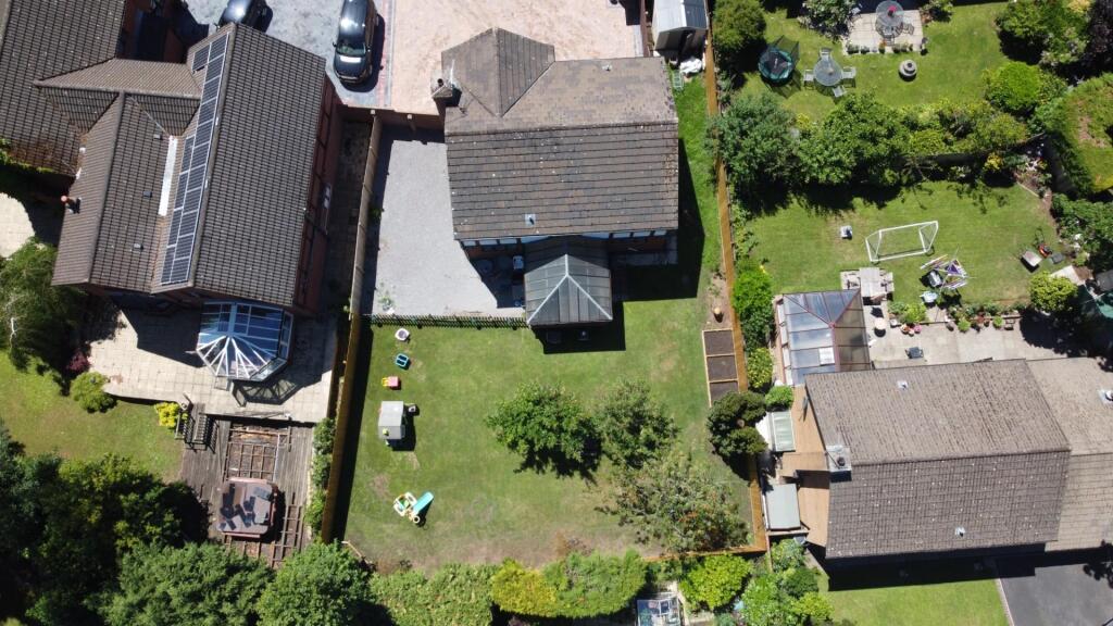 Additional property image - Tynewydd Drive, Castleton, Cardiff