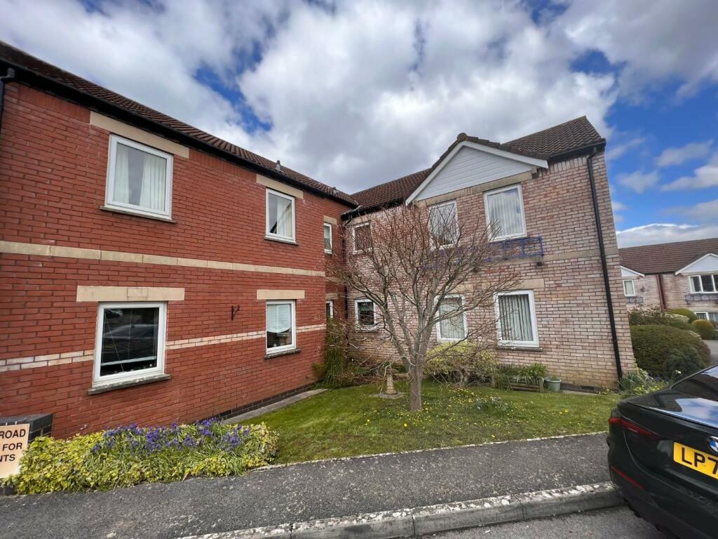 2 bedroom retirement property for sale in Fairacres Close, Keynsham, Bristol, BS31