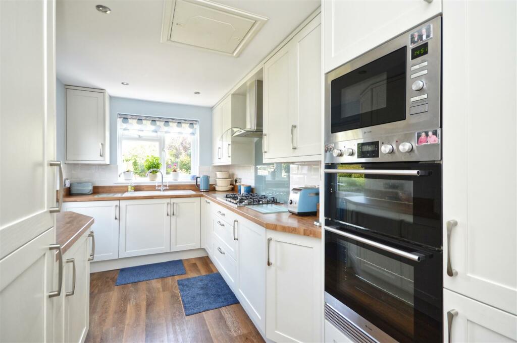 Additional property image - Mowbray Road, Whitchurch, Bristol