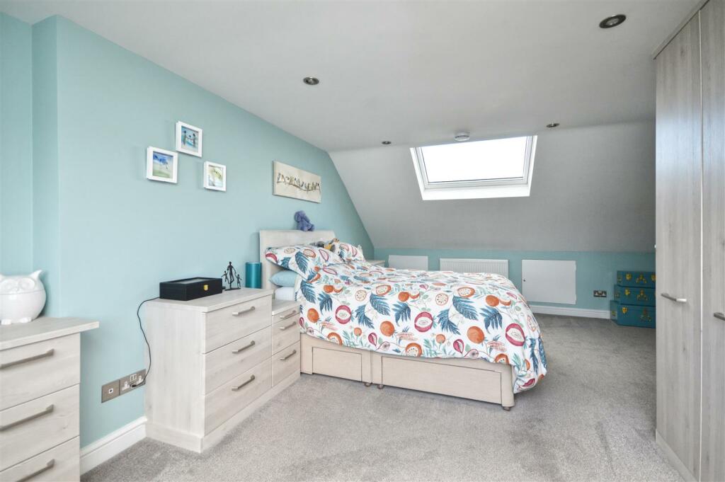 Additional property image - Mowbray Road, Whitchurch, Bristol