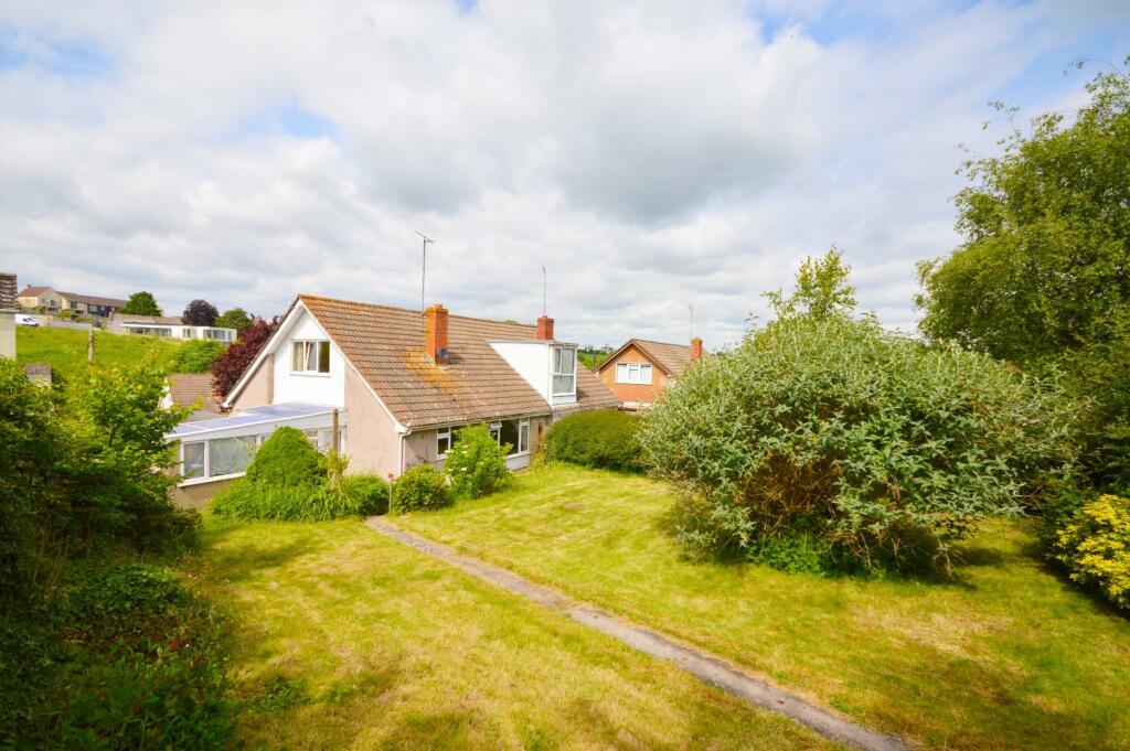 3 bedroom semidetached house for sale in Bellifants, Farmborough, Bath