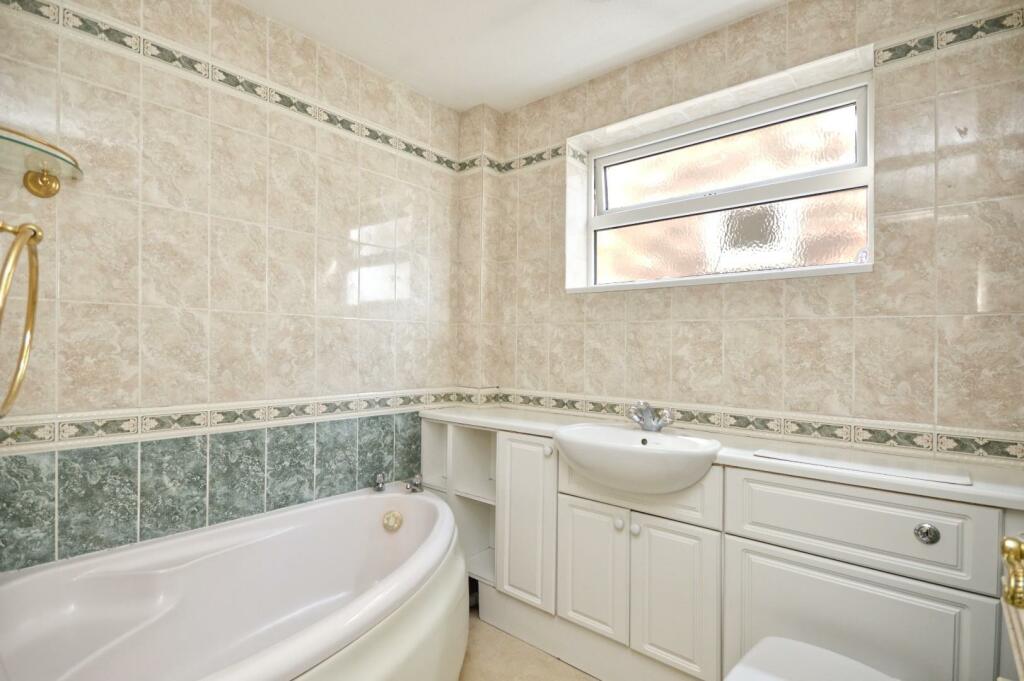 Additional property image - Kingston Avenue, Saltford, Bristol