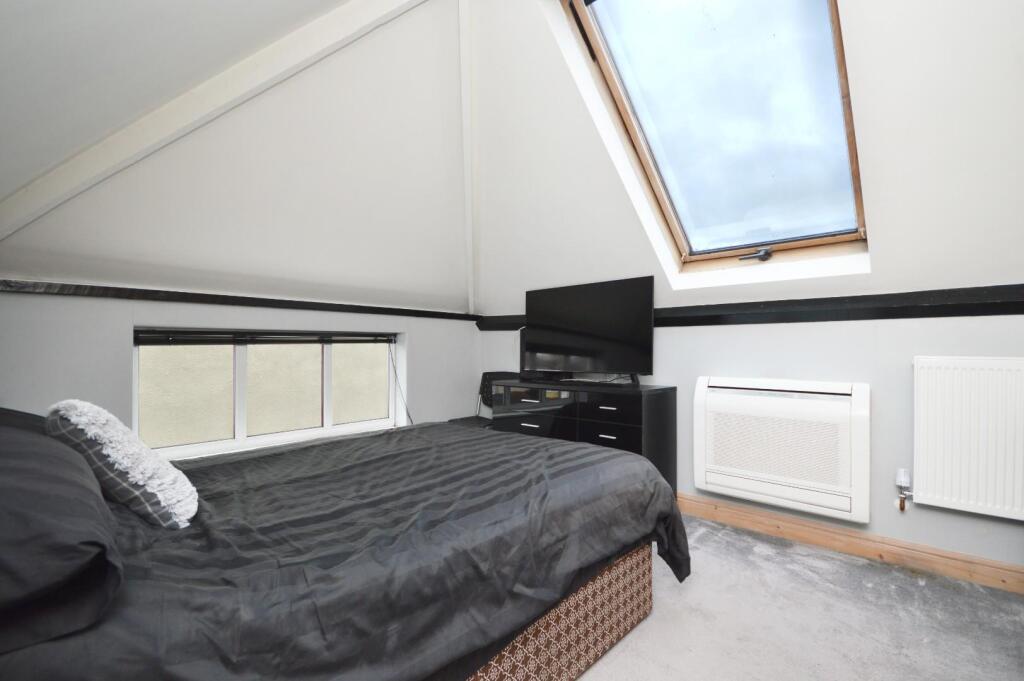 Additional property image - Watsons Road, Longwell Green, Bristol