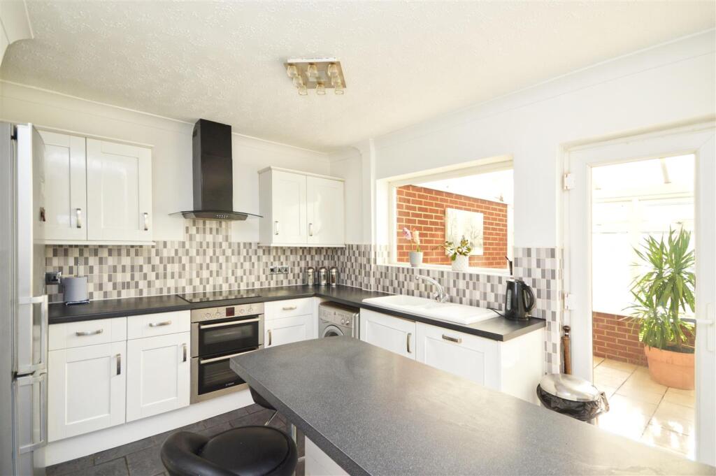 Additional property image - Cowling Road, Stockwood, Bristol