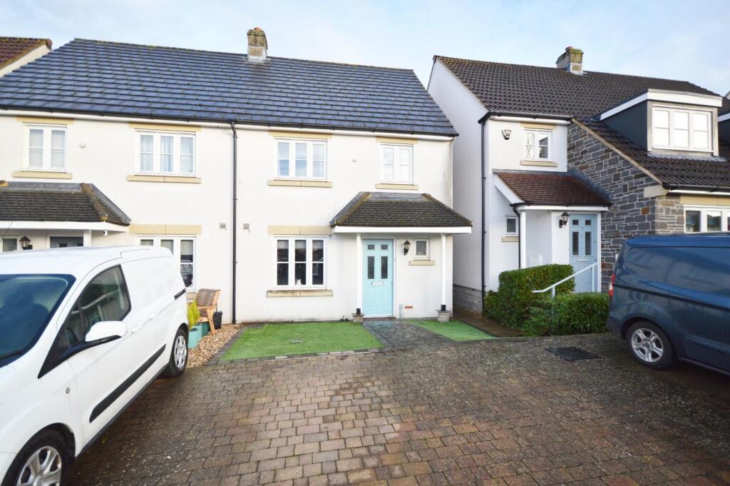 Main image of property: Chewton Close, Keynsham, Bristol