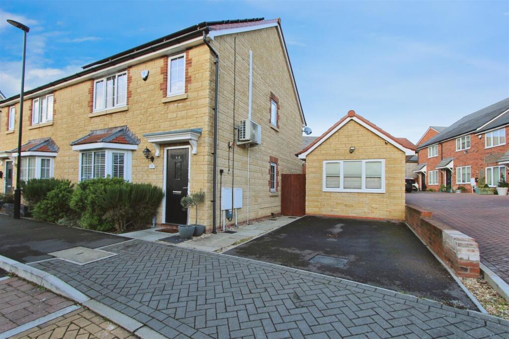Main image of property: Bridle Avenue, Whitchurch Village, Bristol