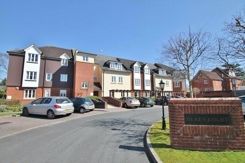 2 bedroom apartment for sale in Jenner Close, Verwood, Dorset, BH31