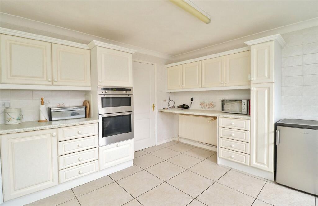 Additional property image - Rowan Drive, Verwood, Dorset, BH31