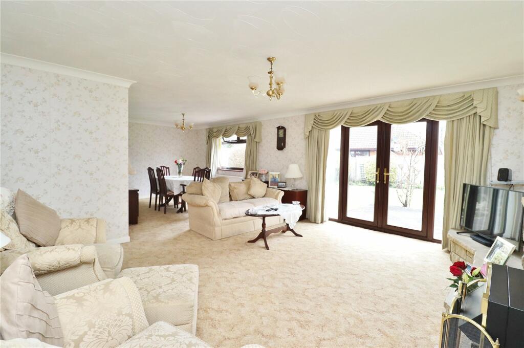 Additional property image - Rowan Drive, Verwood, Dorset, BH31