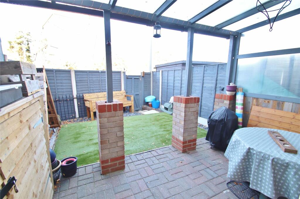 Additional property image - Rosebery Close, Verwood, BH31