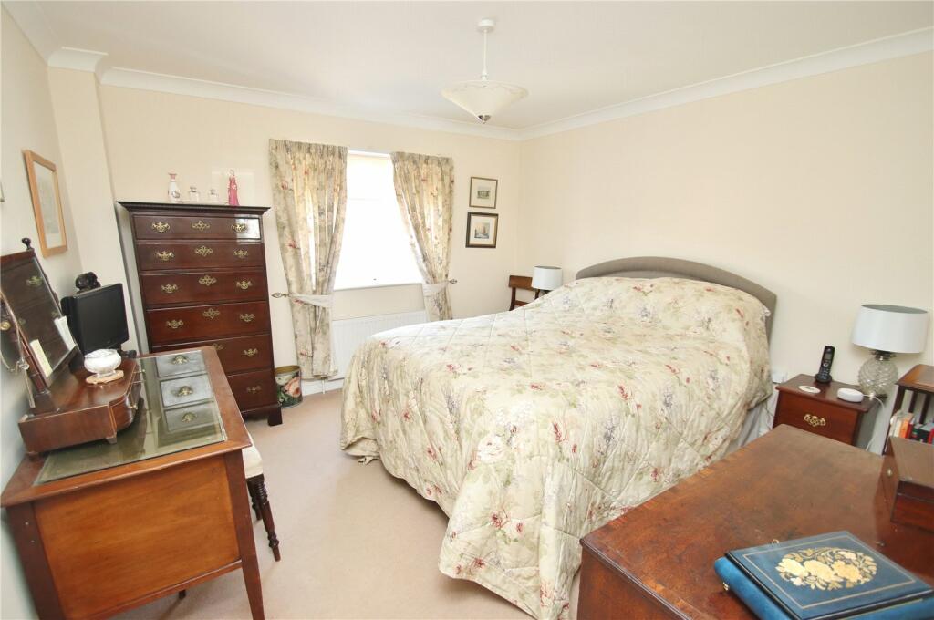 Additional property image - Virginia Close, Verwood, Dorset, BH31