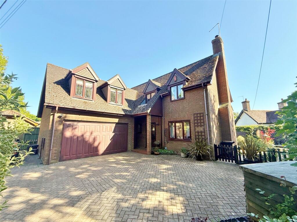 Main image of property: Dewlands Common, Verwood, Dorset, BH31