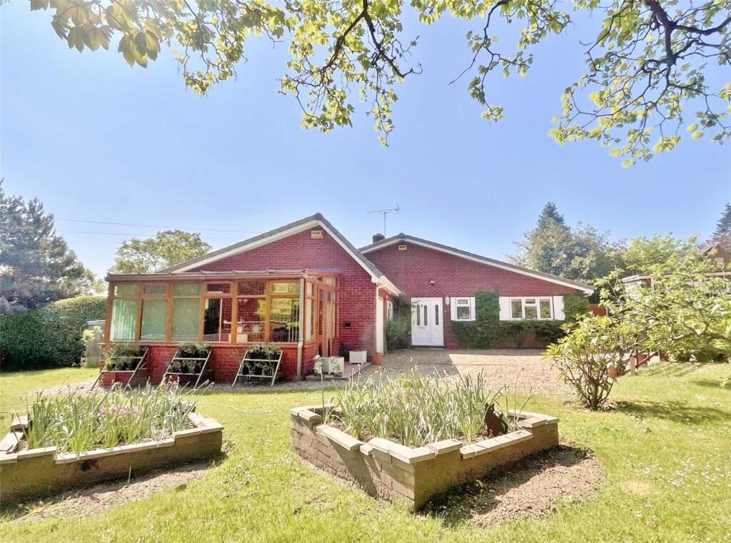 Main image of property: Manor Road, Verwood, Dorset, BH31