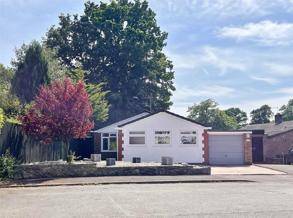 Main image of property: Strathmore Drive, Verwood, Dorset, BH31