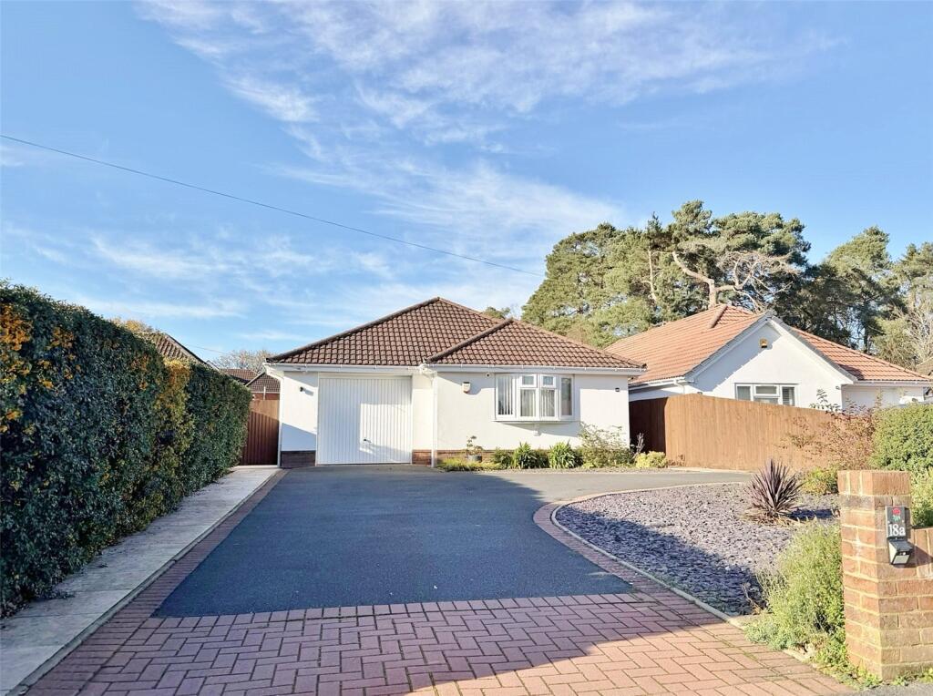 Main image of property: Woodlinken Drive, Verwood, Dorset, BH31
