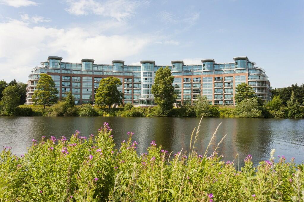 3 bedroom apartment for sale in River Crescent, Waterside Way, NG2
