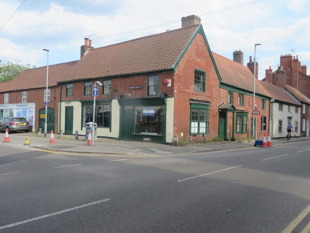 Main image of property: 2/2A Newgate Street and 13/15 Park Street